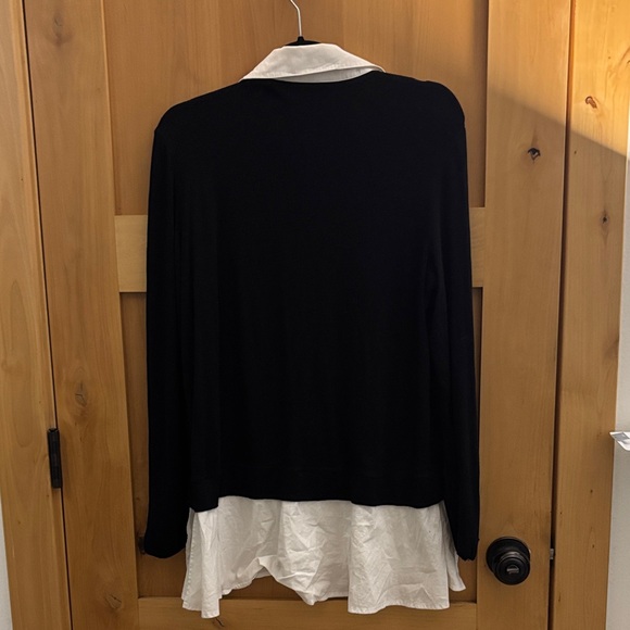 Mishca Black and White Collared Top size large - Picture 4 of 4